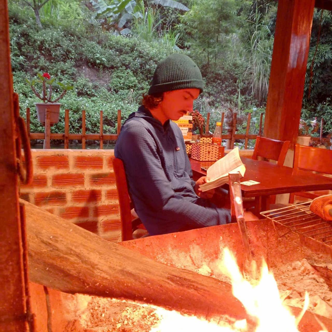Retreat Home Ban Doi หมกโจว์ ภายนอก รูปภาพ